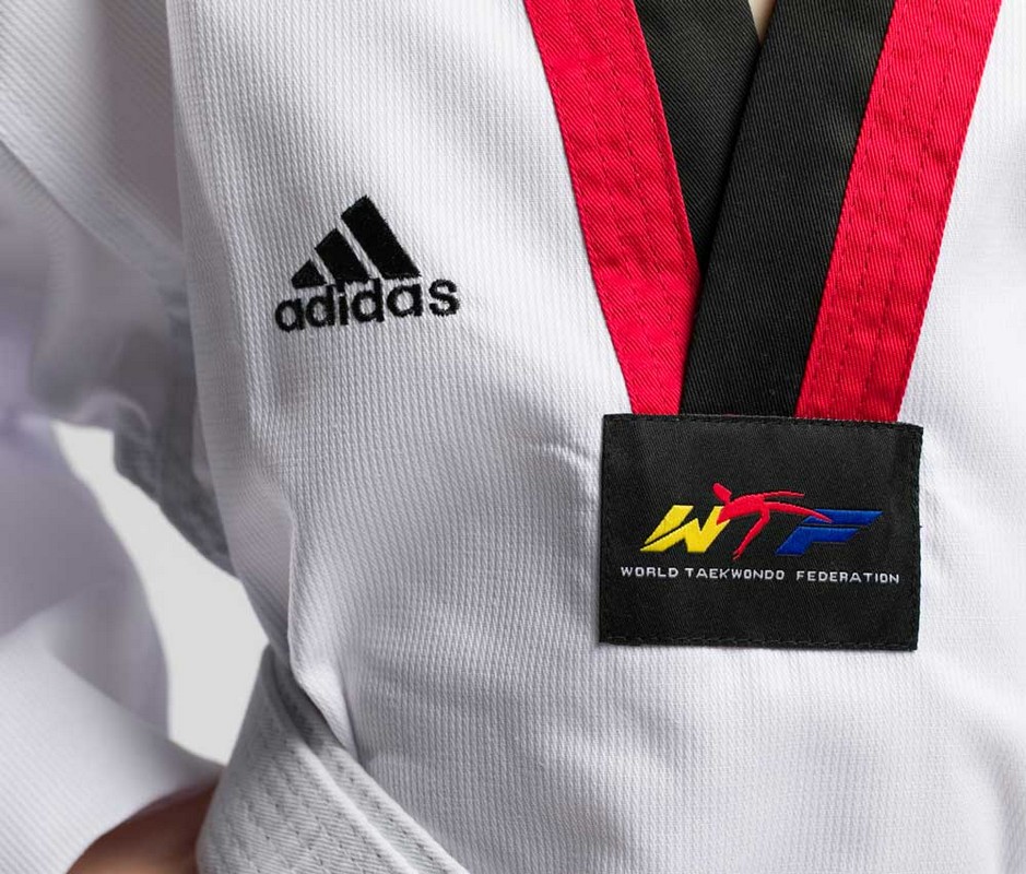 Добок для тхэквондо Adidas WTF Adi-Start белый с красно-черным воротником 939_800